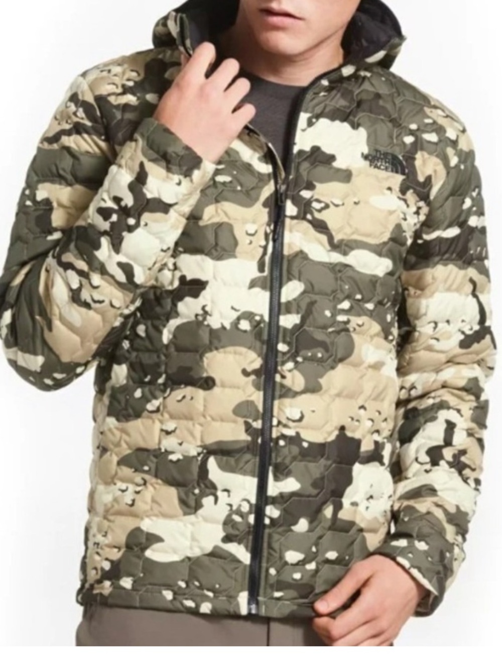 The North Face ThermoBall Trekker Jacket Green Beige Camo Print Medium